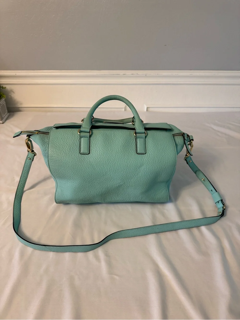 kate spade - Robins egg blue pebble leather shoulder bag with detachable strap